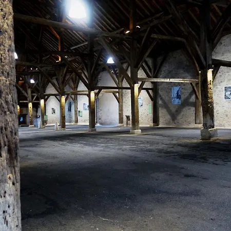 Maison Du Bleu Saint-Hilaire-de-Clisson