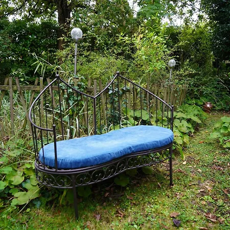 Maison Du Bleu *
